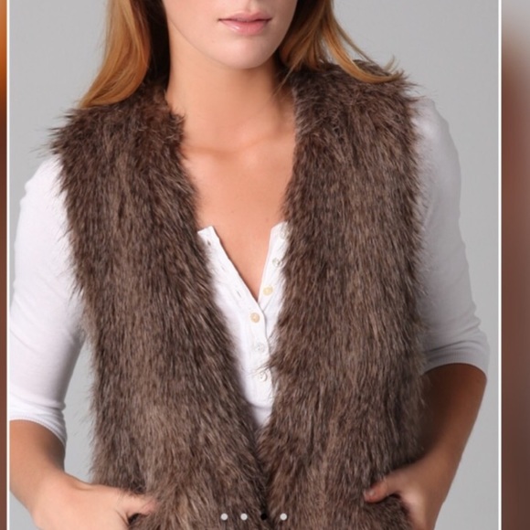 Lyla Faux Fur Vest - Picture 3 of 6